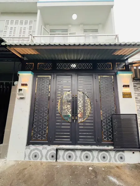 BÁN NHÀ MẶT TIỀN HẺM CHÍNH - 4X8 - HẺM XE HƠI - NHÀ BÈ