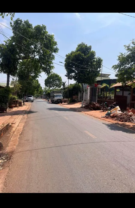 Bán đất 150m² giá 2.2 tỷ Xã Ea Drăng