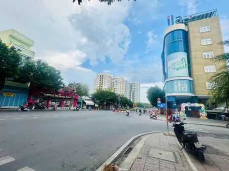 BDS  HVL CON CƯNG LÊ VĂN VIỆT Q9 14.5M DÀI 17M NỞ HẬU 15M GIÁ 58 TỈ TL