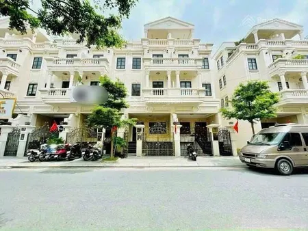 Bán gấp biệt thự cityland p10 gò vấp tuyến chính kinh doanh 100 m2 5 tầng thang máy 22.5 tỷ