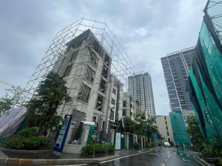 Đơn lập góc 260m2 gốc siêu thấp giá 90 tỷ