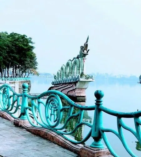 Bán nhà tại đường lạc long quân 365m2, giá 95 tỷ. tây hồ