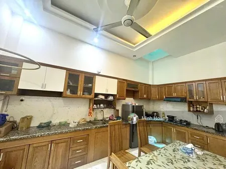 Bán nhà mặt tiền 60m² đường tân quý vị trí kinh doanh, q tân phú