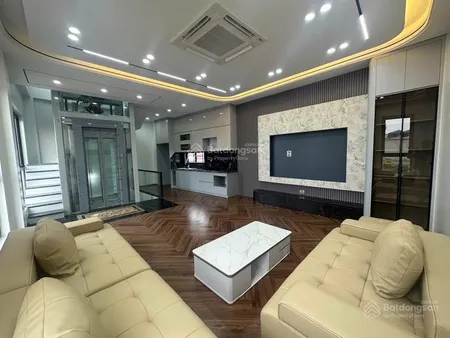 Siêu phẩm gia thụy siêu rộng siêu rẻ nhà sân vườn 215m2 đẳng cấp thượng lưu