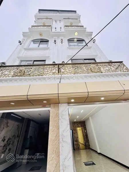 Bán nhà bát khối , 6 tầng, thang máy. ô tô đỗ cửa, 6, 9 tỷ