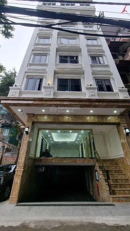 Siêu phẩm hoàng quốc việt cầu giấy. lô góc, ô tô tránh, 200tr/ t. 100m, 9 t, mt 6.6m, 51.5 tỷ