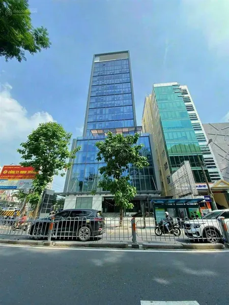 Bán tòa nhà mặt tiền giá rẻ hợp đồng thuê cao 1.8tỷ hoàng hoa thám (7x20m) h 7t giá 39tỷ