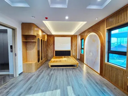 Bán nhà đẹp phố vũ tông phan khu phân lô tt thanh xuân ô tô tránh nhau gara ô tô 8 tầng