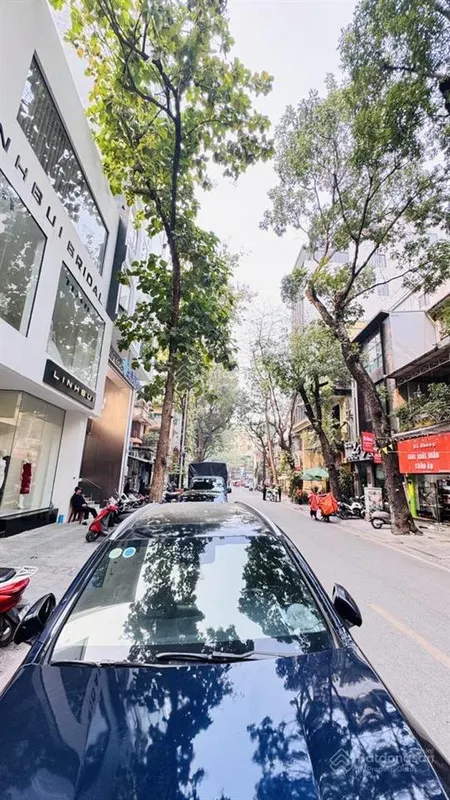 Hiếm!bán nhà phố triệu việt vương, hai bà trưng, dt 185m2/mt 4,3m/3 tầng, ô tô 15m. giá 43,5 tỷ.