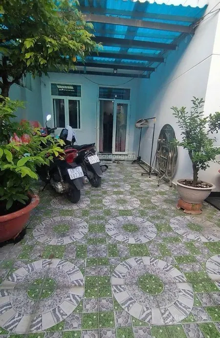 Nhà phố ngang 9m, huỳnh tấn phát, 2 tầng, có sân vườn, chỉ 5.8 tỷ