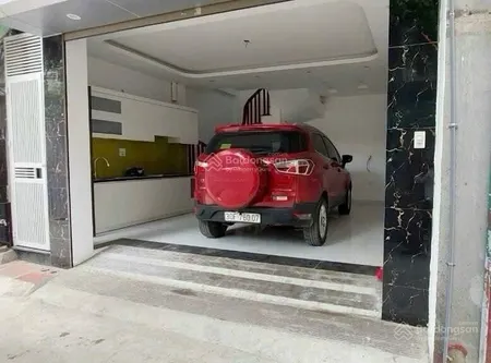 Siêu phẩm dân xây ô tô ngủ trong nhà giá nhỉ 13 tỷ duy nhất mỹ đình!