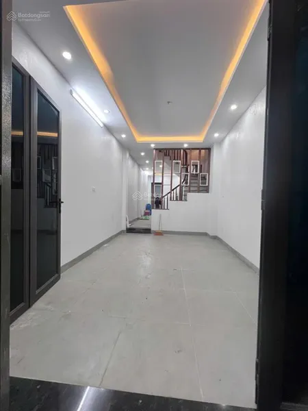 Bán nhà hữu hưng tây mỗ 40m xây độc lập, ô tô qua nhà mỗi tầng 2 phòng nhỉnh 8 tỷ 0971 607 ***