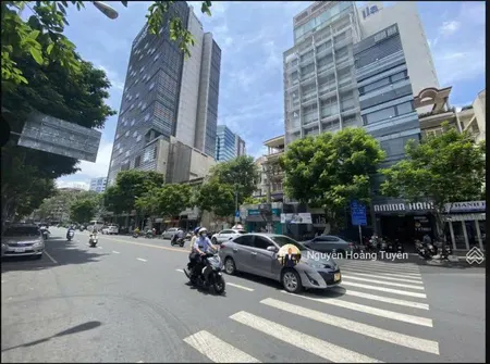 Quá hiếm! còn đúng 1 căn mặt tiền hai bà trưng, vts, quận 3. dt 4x17,5m (cn 70m2)5 tầng. chỉ 26 tỷ