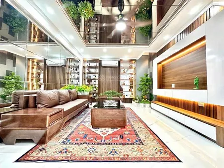 Lõi ba đình, 5 tầng, full nội thất, có thang máy, ô tô đỗ cổng, nội thất luxury 15,5 tỷ sở hữu ngay