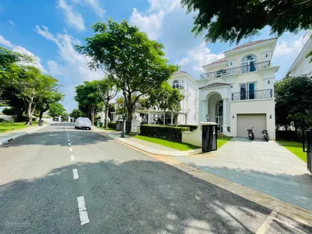 Chính chủ gửi bán căn, biệt thự đơn lập the venica view sông, dt đất 487m2, xây 1 triệt 2 lầu