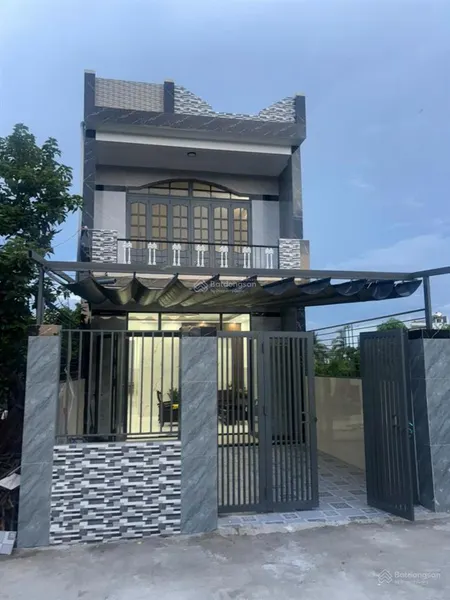 Siêu rẻ nhà 2 tầng hòa phước, 2,7 tỷ, 150m2, view đẹp, uy tín