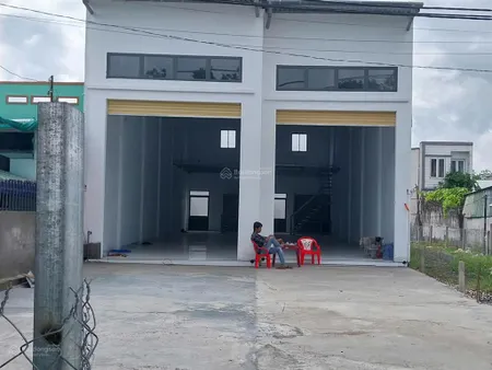 Bán gấp nhà mặt tiền mai bá hương lê minh xuân, bình chánh