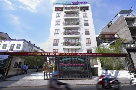 Bán tòa nhà building 10x35 hầm 8 tầng nguyễn văn đậu vị trí gần phan đăng lưu hđt 330tr giá 81 tỷ