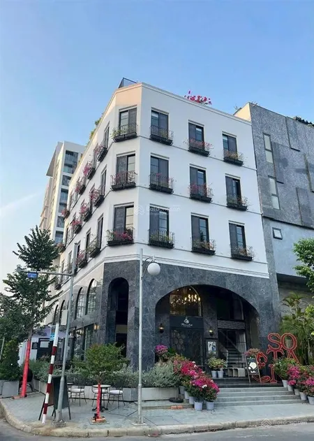 Building rẻ nhất!!góc 2mt phan đăng lưu dt 12 x 20m kc 1h7t hđt 350 tr giá chỉ 90 tỷ tl