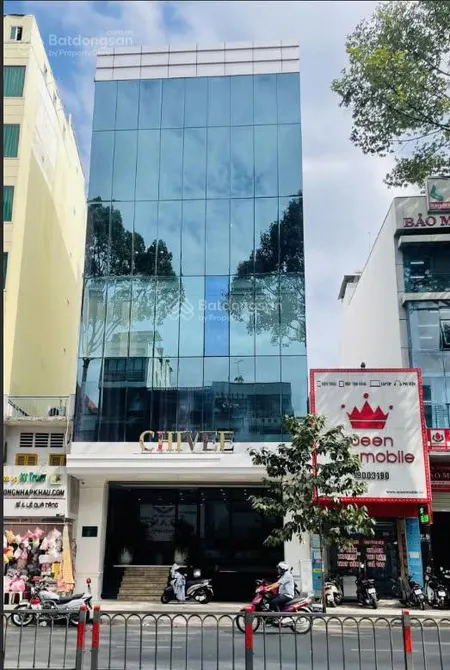 Tòa nhà mt phạm viết chánh, quận 1, 7x25m, hầm + 8 tầng hđt 256,2 triệu, giá 75 tỷ