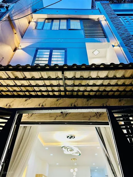 Bán nhà hẻm nguyễn thị minh khai 10x12m, giá cực sốc 19.9 tỷ