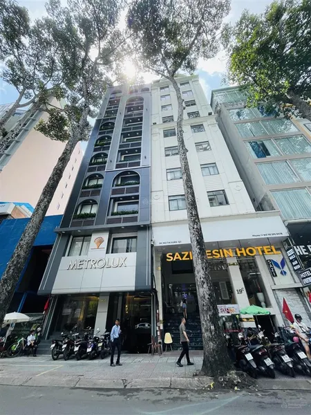 Rẻ nhất bùi thị xuân q1 . chủ gấp bán khách sạn 5x20m, nở hậu nhẹ. hầm 8 tầng. hđt 400tr/th. 55 tỷ