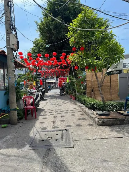 Nhà quận 1 giá dưới 2 tỷ mặt tiền rộng 4.9m siêu hiếm