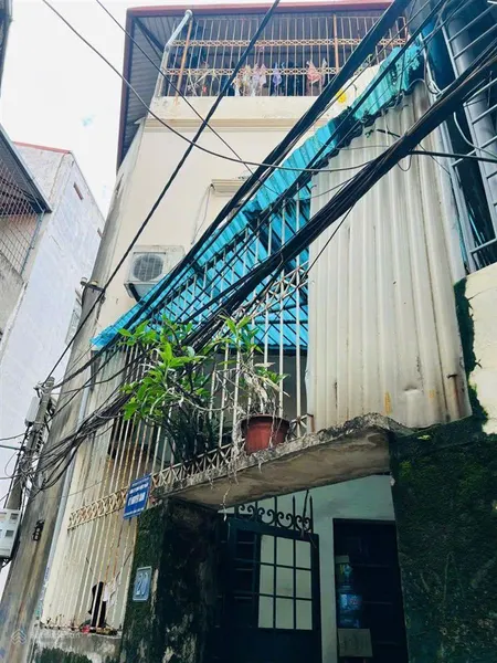 Siêu dẻ hiếm đội cấn ba đình, ngõ nông, vị trí vàng. 38m 3 tầng mt 4.1m giá 5.5 tỷ