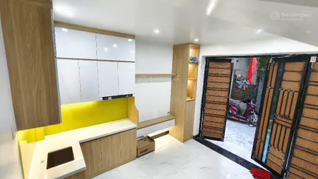 Nhà 5 tầng bế văn đàn, chỉ 5.2 tỷ, đường oto tránh, em không nói phét