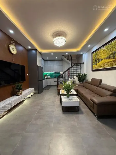 Bán gấp nhà trần phú hà đông,dt31m2,5t,mt4,3m ,giá8,35tỷ(giá cũ 9,4tỷ)