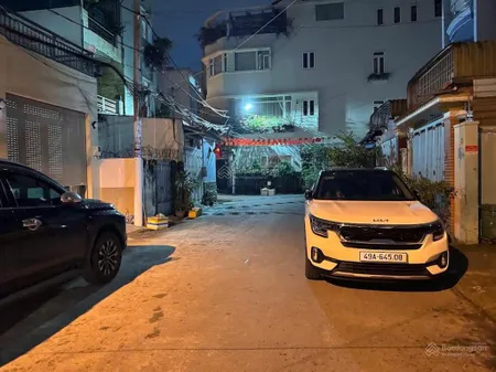 Cần bán chdv lê đức thọ, 4 tầng, đct 45tr/tháng. giá 12 tỷ tl