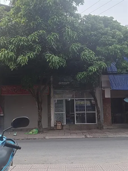 Bán nhà mặt phố kinh doanh diện tích 90m mặt tiền 4,5m