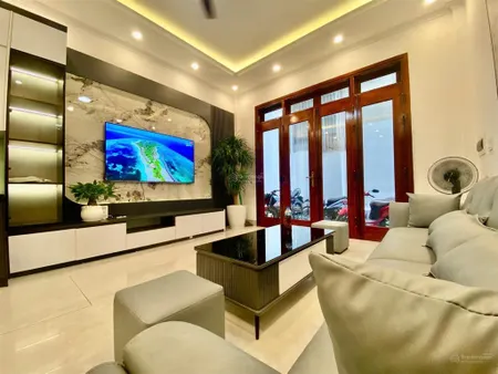 Bán nhà đàm quang trung, dt50m2, mt 4.3m2, 6 tầng thang máy, giá 11.75 tỷ, gần cầu vĩnh tuy.