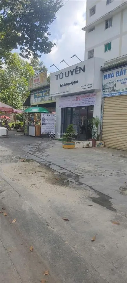 Mặt tiền kinh doanh đường lớn. becamex mỹ phước 1 , giá 1,3 tỷ. toàn quốc mua được