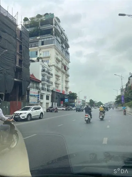 Bán nhà 5 tầng diện tích 54m2 mặt tiền 4.5m , mặt phố nghi tàm tây hồ hà nội