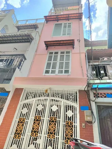 Cần tiền bán gấp nhà 4 tầng nguyễn văn cừ p. cầu kho, q.1 giá chỉ 5.9tỷ