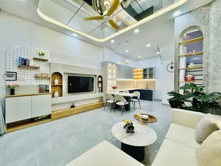 Chính chủ cần bán gấp nhà 52,5m2, giá 2tỷ450, trần thiện chánh, quận 10, sát bv đk vạn hạnh
