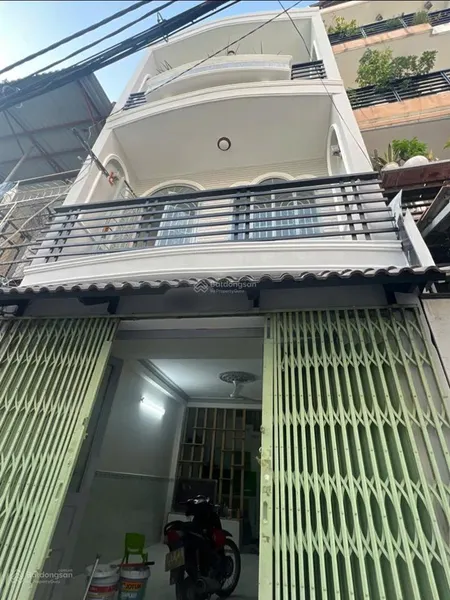 Chính chủ bán gấp chỉ 5 tỷ nhà 2 tầng mới, đẹp đường đắc di tiện nghi a z chỉ 5 tỷ nhỉnh
