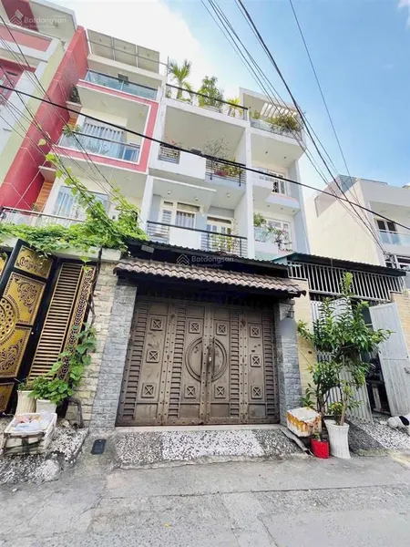Bán nhà hẻm 8m khu tân hương diện tích 4x20m đúc 3 tầng đẹp giá tốt 8,4 tỷ