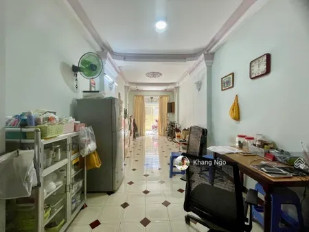 Nhà bán hẻm xe tải đường đặng văn ngữ q. pn dt 46m2, 3 tầng kiên cố 9 tỷ