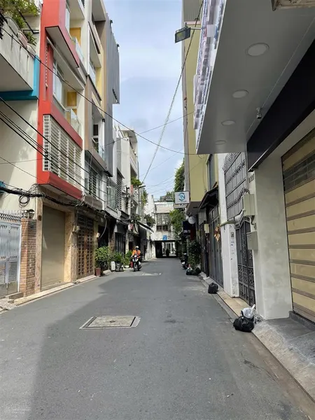 Chủ giảm giá bán gấp! ngay hoàng văn thụ, phú nhuận. diện tích 84,5m2, 4 tầng giá chỉ còn 15 tỷ tl