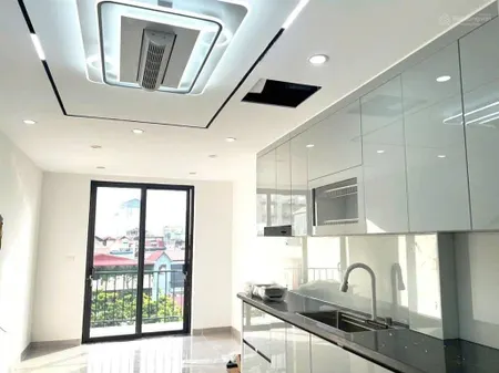 Bán nhà 6 tầng thang máy ngõ rộng thoáng, dân trí cao an ninh tốt, phố vũ tông phan quận thanh xuân
