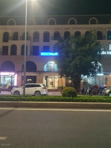 Chính chủ, bán nhà mặt phố bạch mai, quận hai bà trưng