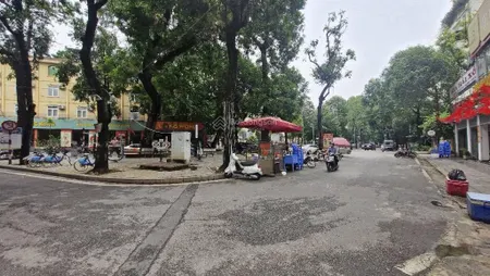 Bán nhà tăng bạt hổ, hai bà trưng hiếm ô tô đỗ cửa gần bv 108