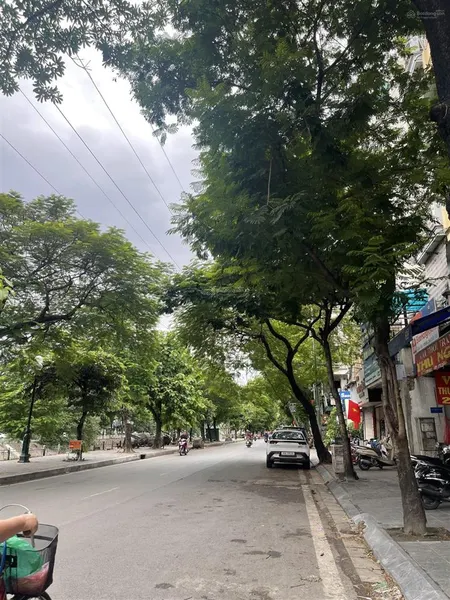 Bán nhà mặt phố kim ngưu, kinh doanh, vỉa hè, sầm uất, 2 thoáng, 2.5 tỷ/năm, 365m2, 80 tỷ