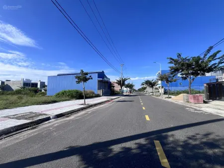 Chỉ 7,2 tỷ đất nam hòa xuân đường 10,5m, vỉa hè 5m, 107,5m