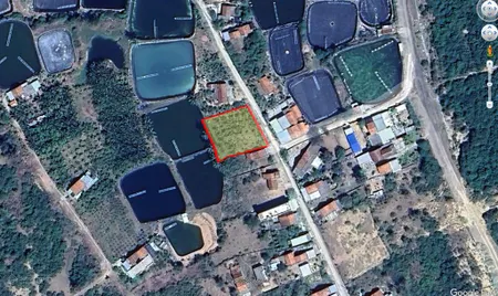 Bán thửa đất dt = 951m2, mặt tiền rộng 30m, (80m2 thổ cư), sổ đỏ chính chủ, bên cạnh kcn hòa tâm