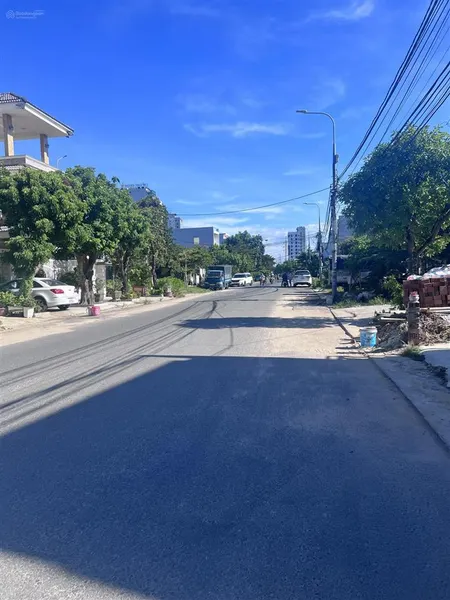 Chính chủ cần bán lô đất đường 10m5 mặt tiền chính hữu sơn trà giá rẻ nhất khu vực biển mỹ khê