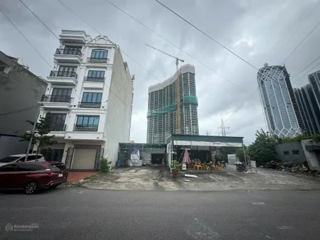 Hạ ngay 360 triệu đất vàng tuyến 2 lê hồng phong đường 30m, vỉa hè 5m trung tâm lê hồng phong