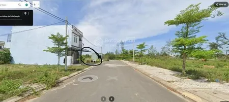 Mặt tiền 7m5 diện tích 70m2 đối diện đường nguyễn gia thiều.hướng nam